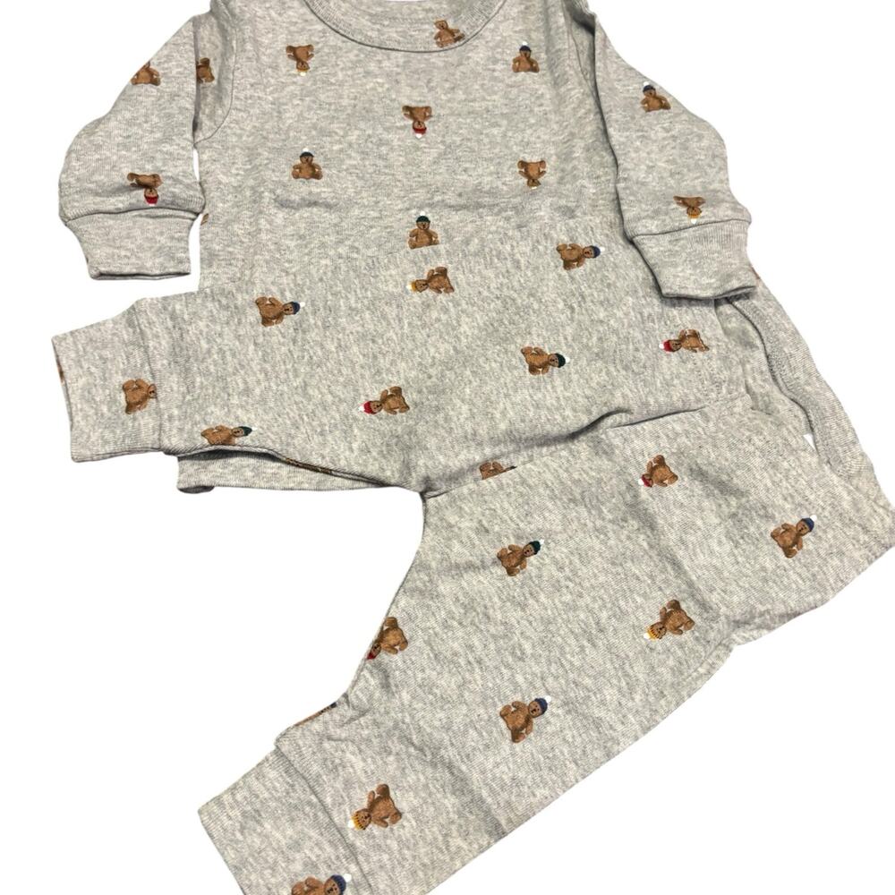 NWT 0-3M Baby Gap Christmas brown teddy bear footed sleeper
